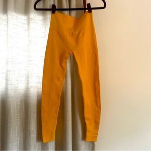 Set Active x Madelyn Cline - Seamless Leggings Ribbed High-Rise Ankle Size XS